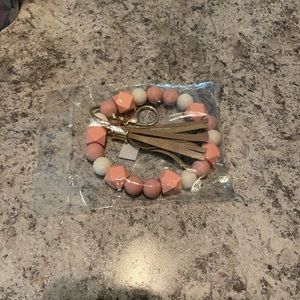 NWT Jumbo Keyring Bracelet